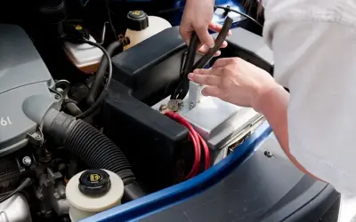 Jak dolać płyn chłodniczy do Toyoty Corolli? Bezpieczny poradnik