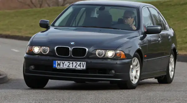 BMW E39 530d: Inwestycja czy skarbonka? Co musisz wiedzieć przed zakupem.