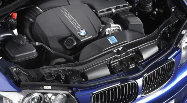 BMW F20: Najmniej awaryjny silnik? Uniknij kosztownych błędów!