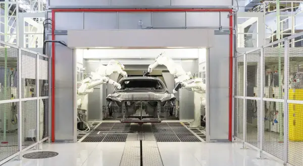 Toyota: Jaki kraj? Japońskie korzenie, polskie fabryki!