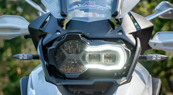 BMW R 1250 GS: Warto kupić? Ceny, wady, zalety, opinie 2026